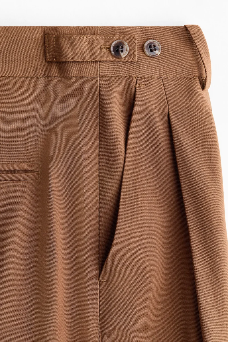 اتش اند ام بنطلون من القماش